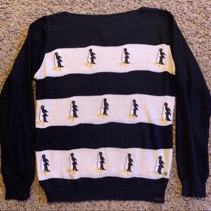 Vintage Embroidered Penguin Black White sweater M